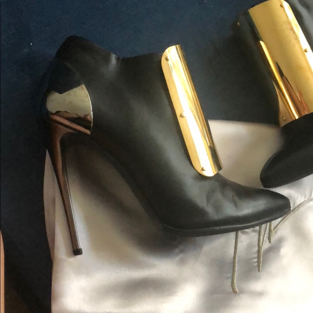 giuseppe zanotti booties - Picture 2 of 4